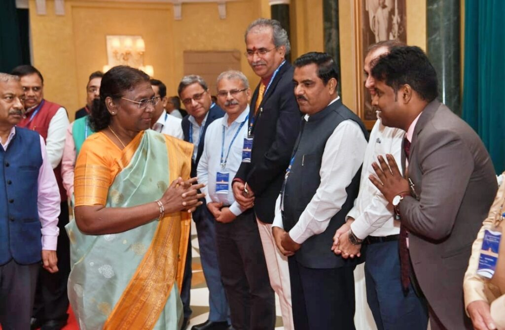 Dr Subodh Kumar Meeting Hon’ble President of India at Rastrapati Bhavan